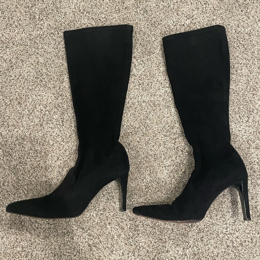 Donald J. Pliner Suede Heeled Pull On Boot